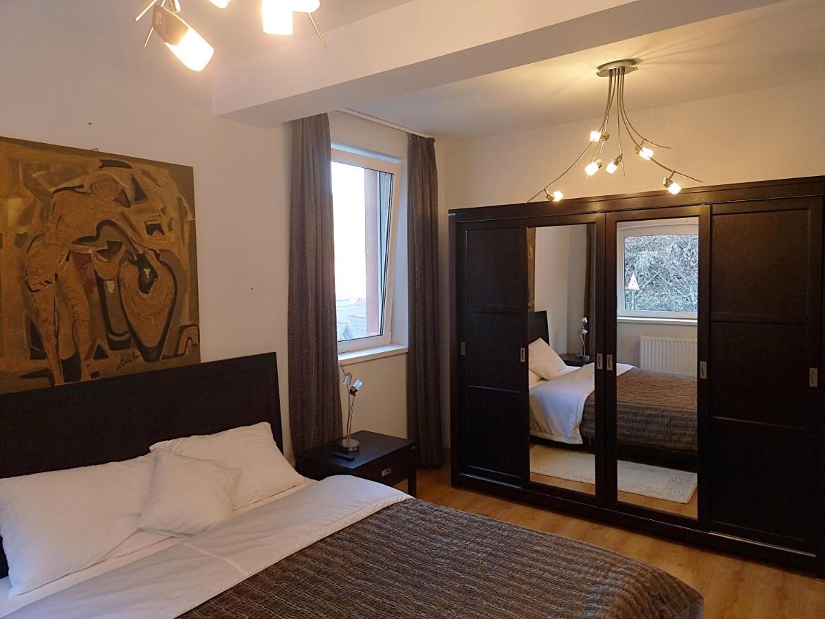 Marble Villa: Luxury Estate - Central But Intimate Σινάια Εξωτερικό φωτογραφία